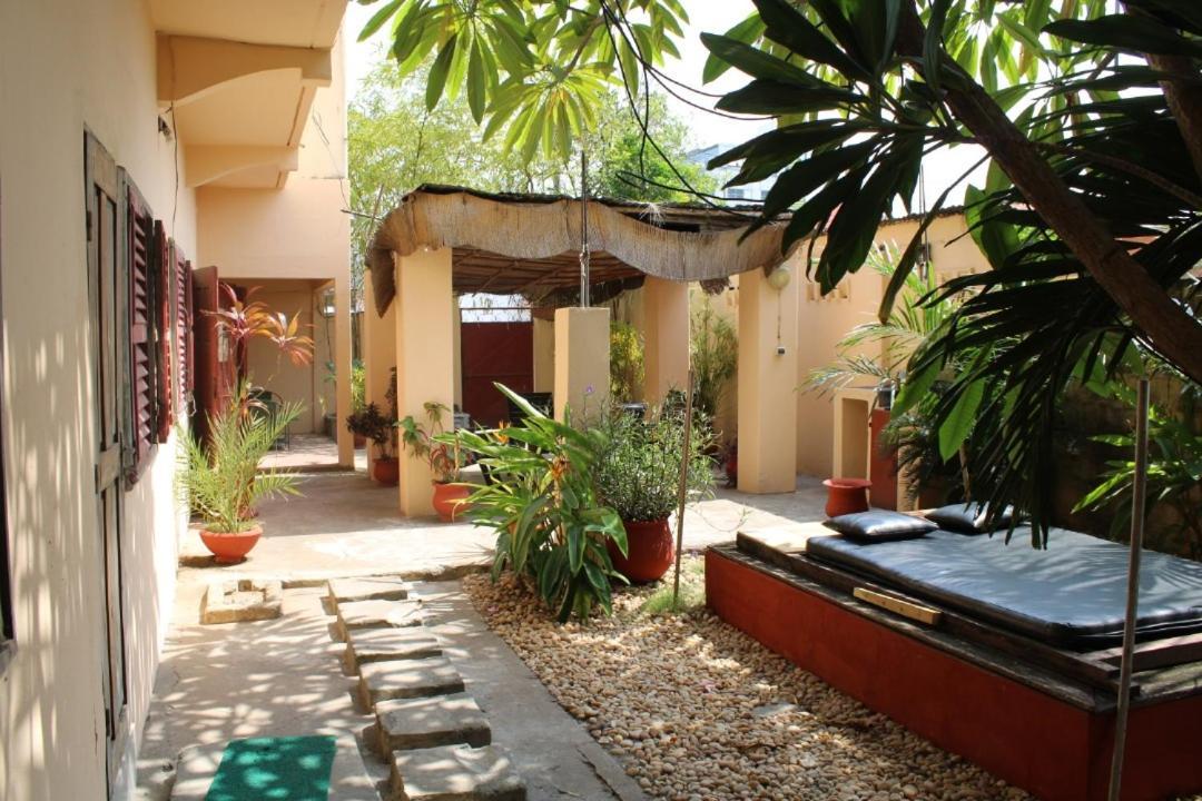 La Guesthouse Etoile Cotonou Exteriör bild
