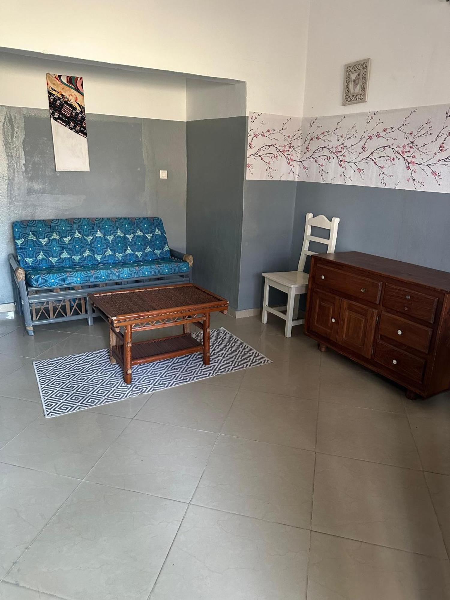 La Guesthouse Etoile Cotonou Exteriör bild